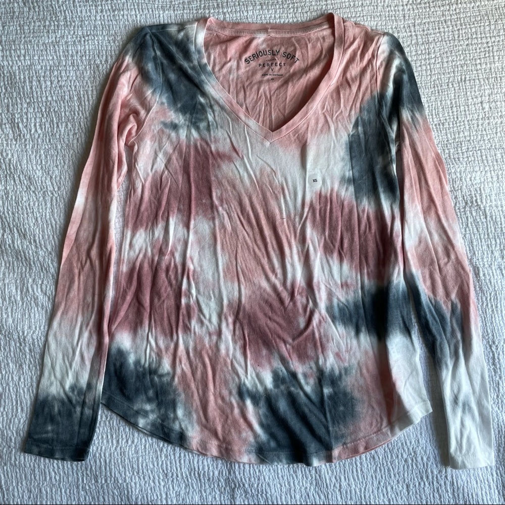 AERO Long Sleeve V-Neck Tie Dye Shirt